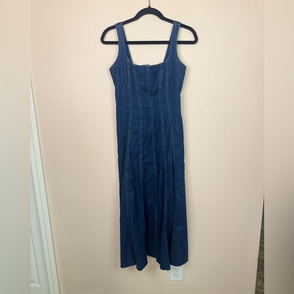 Reformation Amory denim midi dress in Caspian size 2 - Picture 5 of 9
